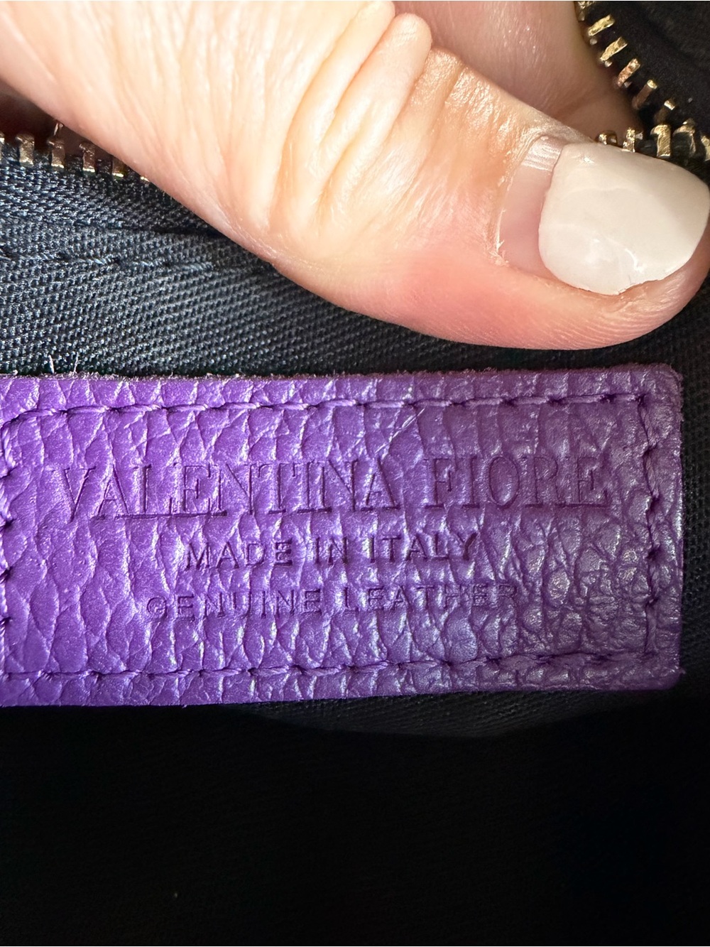 Valentina Fiore Purple Leather Crossbody Bag with Top Handle - Picture 3 of 9
